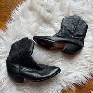 Black Heeled Boots for Women